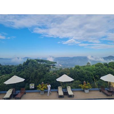 Scenic mountains in Kandy