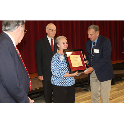 Gambit receives College Council award