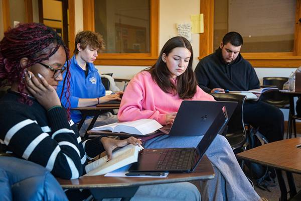 Revamped major preps SUNY Cortland writers to stand out in age of AI