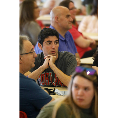 An incoming transfer student with parents.