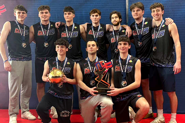 Men’s club volleyball wins national championship
