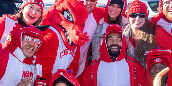 Alumni outside for Cortaca