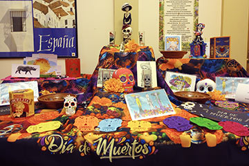 Another view of the objects on the Dia de los Muertos table
