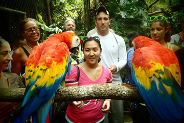 Cortland students at the Belize Zoo.