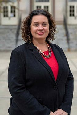 Ann_Bersani_Headshot_2021